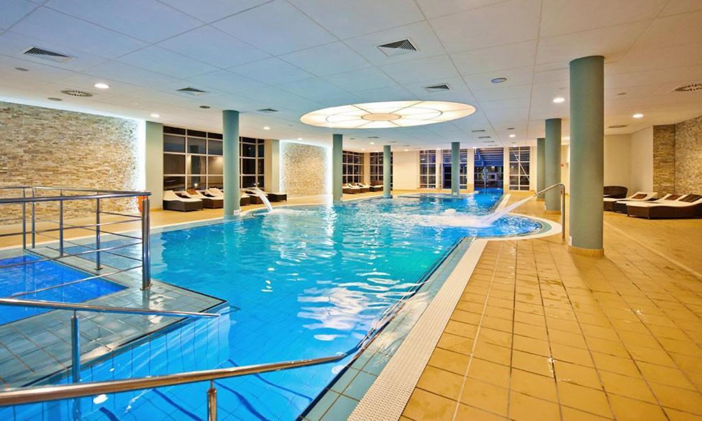 Apartament Prywatny W Hotelu Diwa Spa,W Kolobrzegu Z Parkingiem Bezplatnym W Centrum Miasta Екстериор снимка